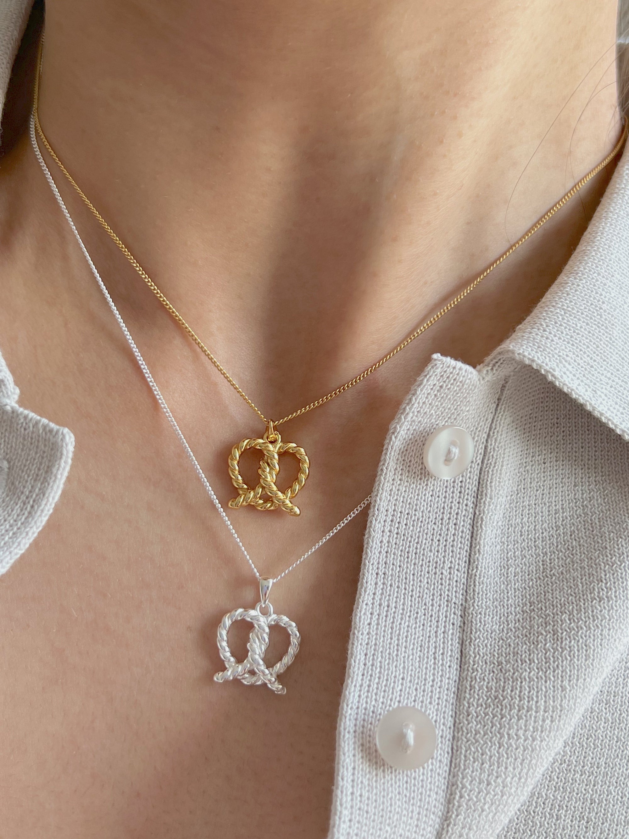 Collier en Pretzel